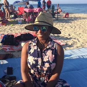 Meet your Posher, Nicole